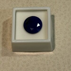 Loose Lapis Lazuli stone